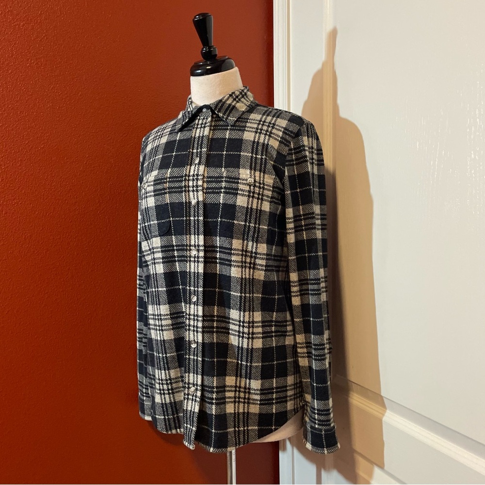 Faherty Women’s The Legend Blue Plaid‎ Button Up Long Sleeve Sweater Shirt